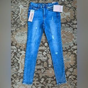 🔥HP!🔥 CLEARANCE Diamond High-Rise Distressed Ankle Skinny